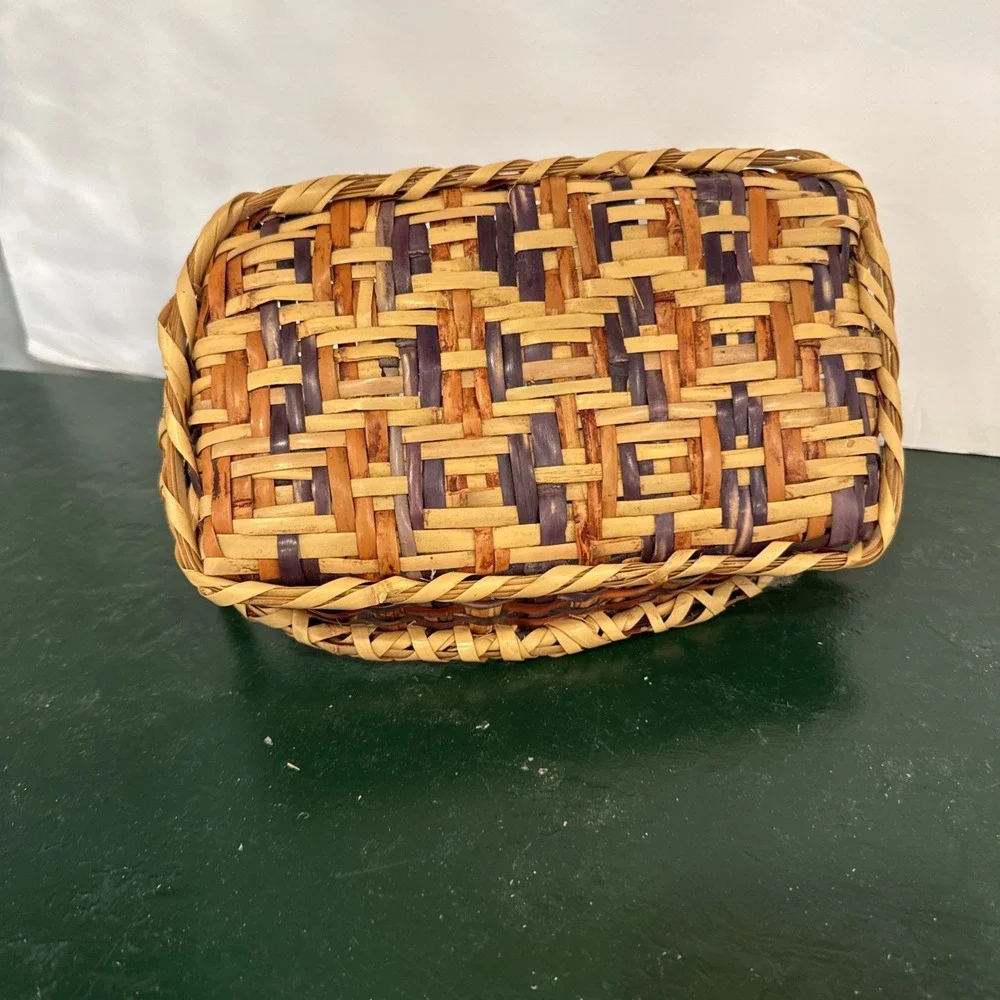 Small Choctaw Bread Basket Vintage